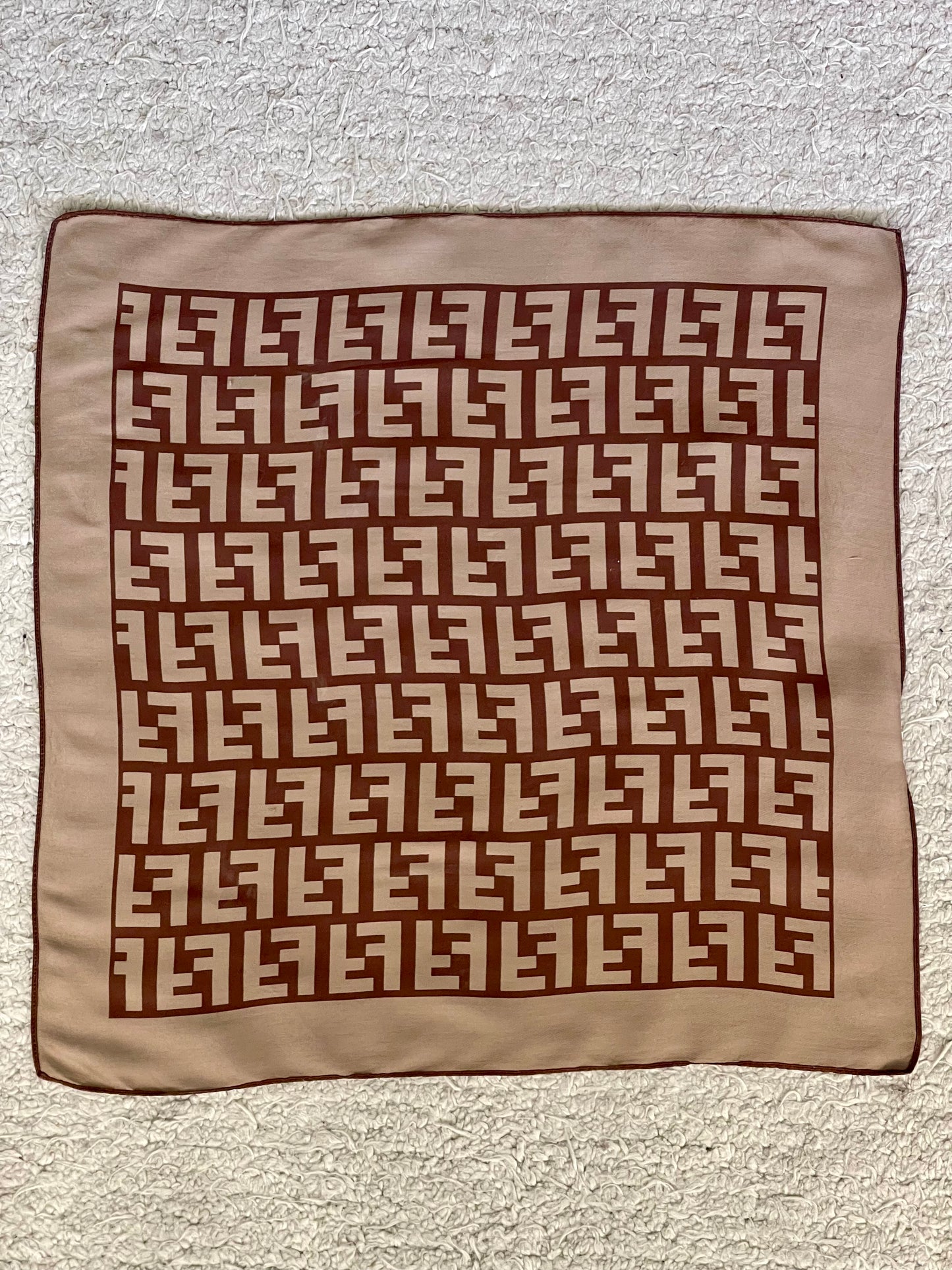 Foulard FENDI
