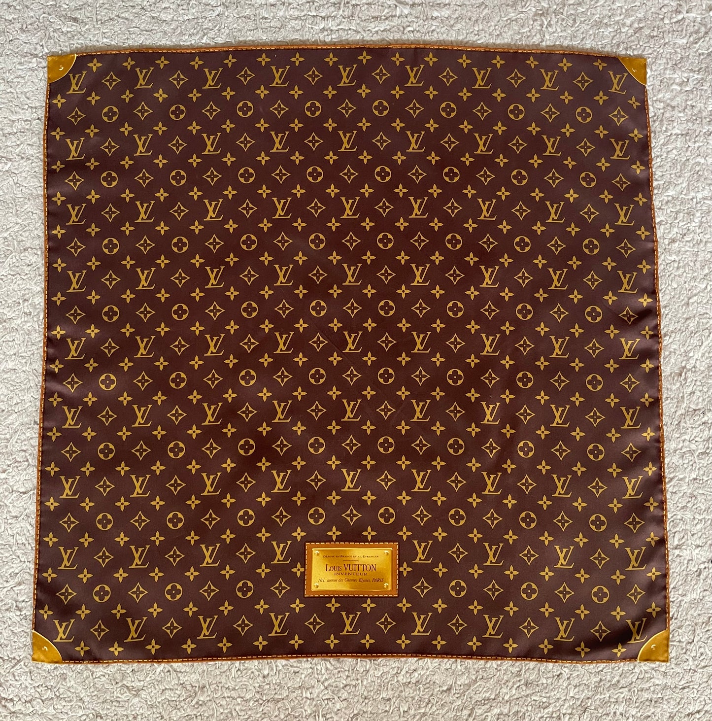 Foulard LOUIS VUITTON