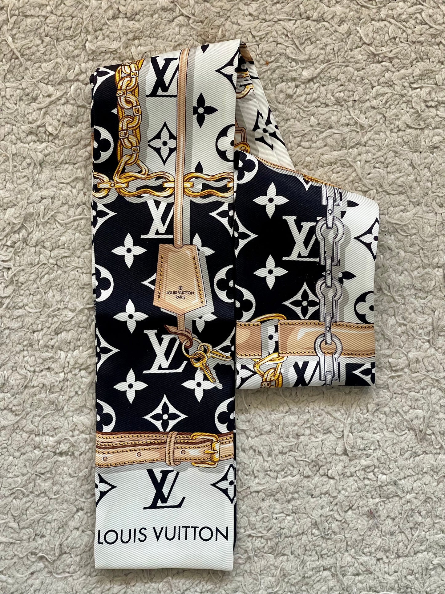 Foulard LOUIS VUITTON