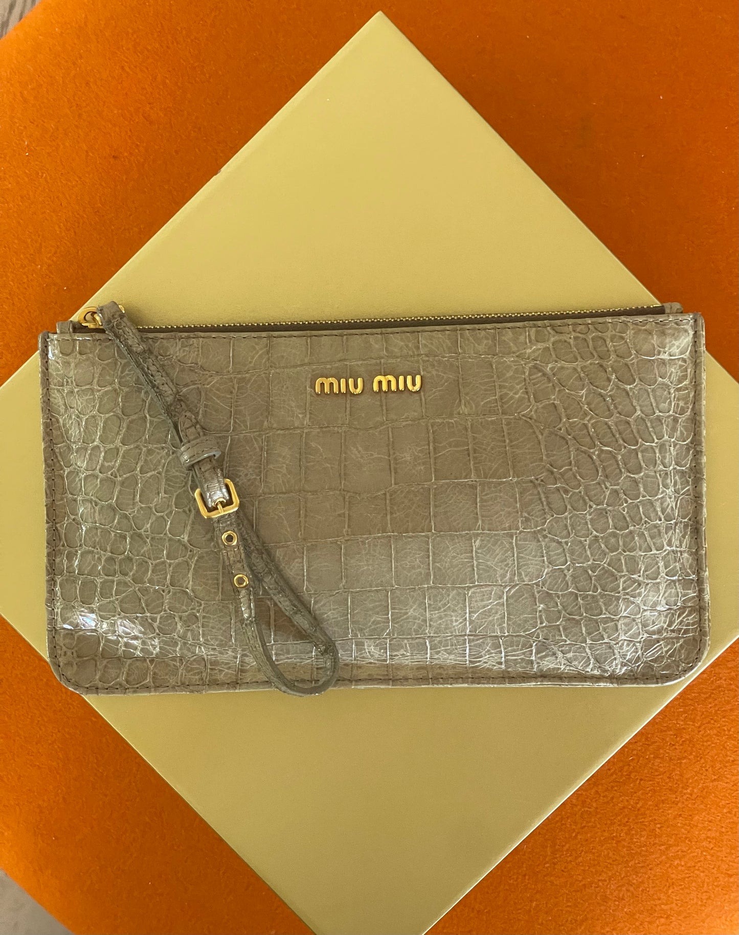 Pochette MIU MIU