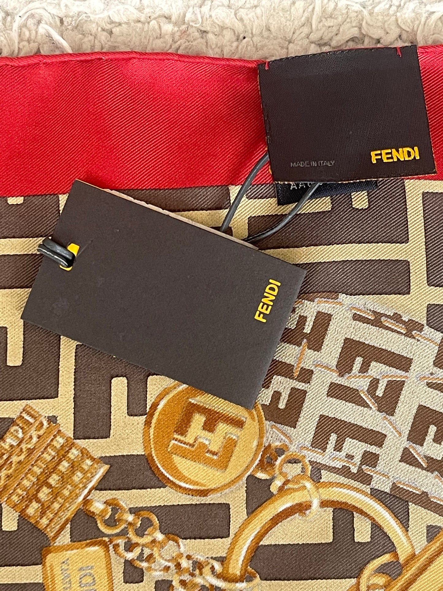 Foulard FENDI
