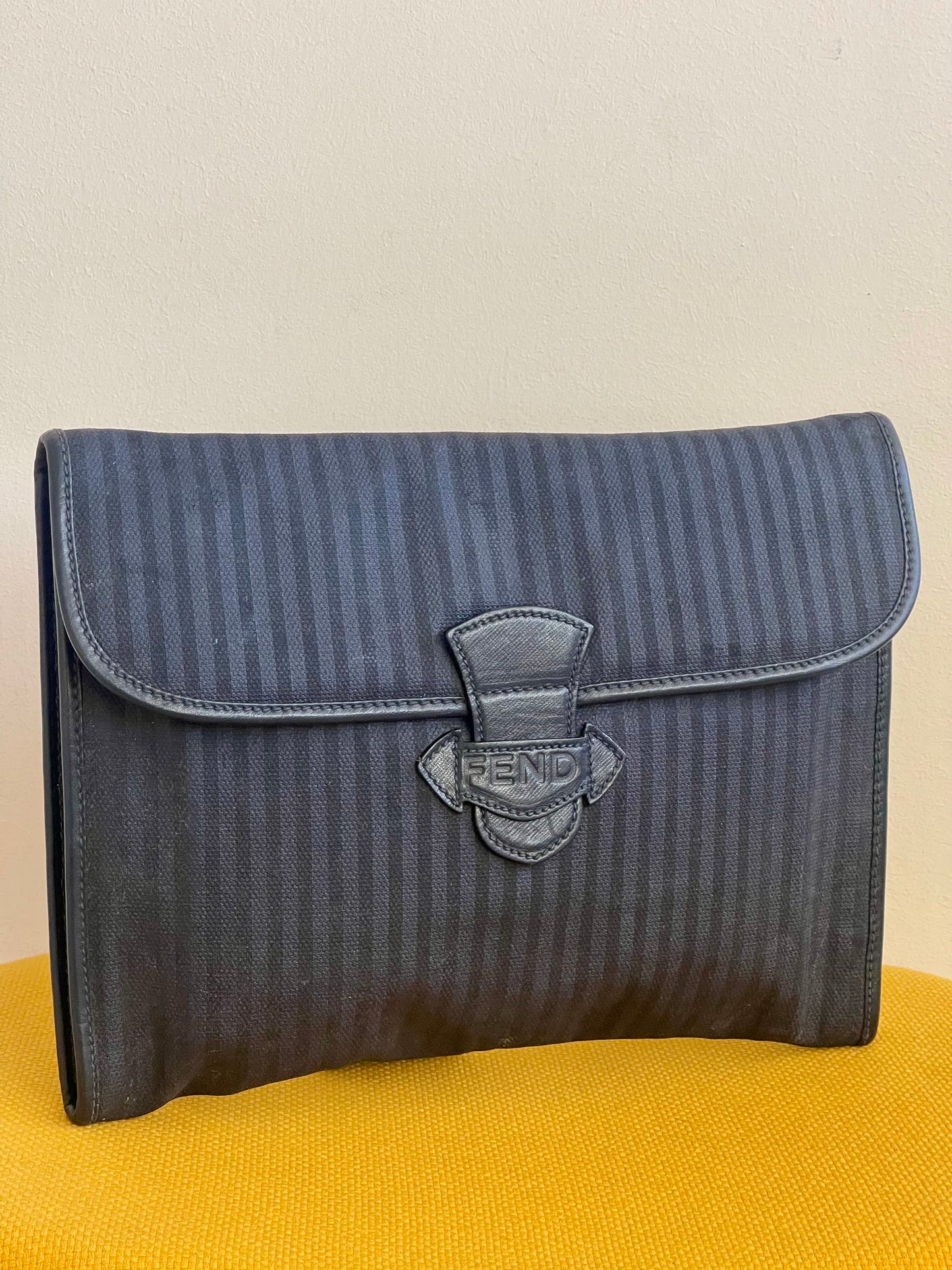 Pochette FENDI