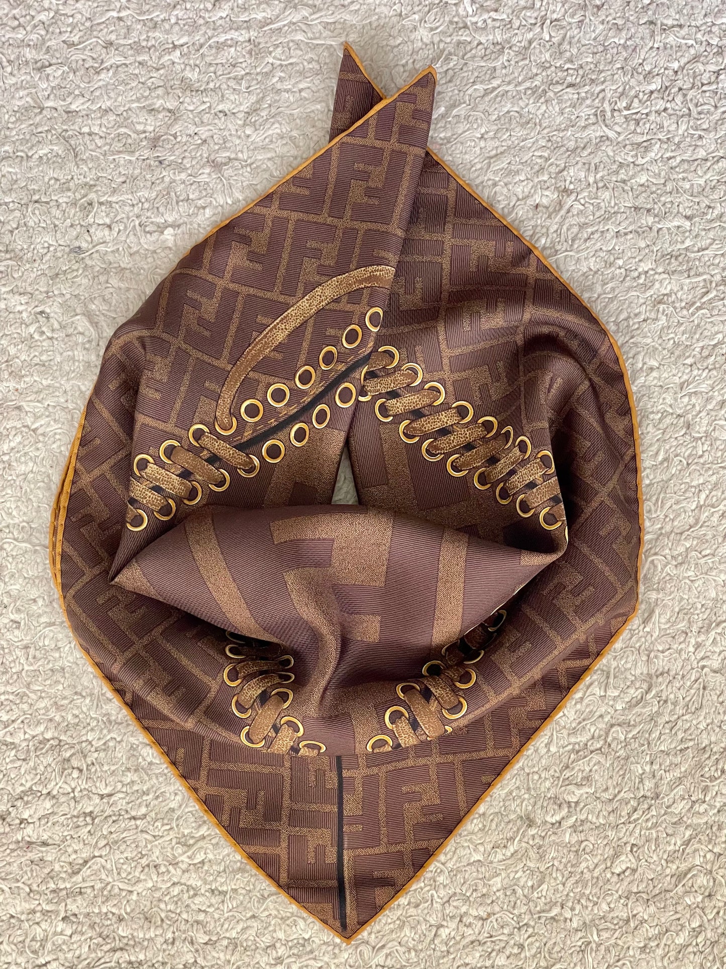 Foulard FENDI