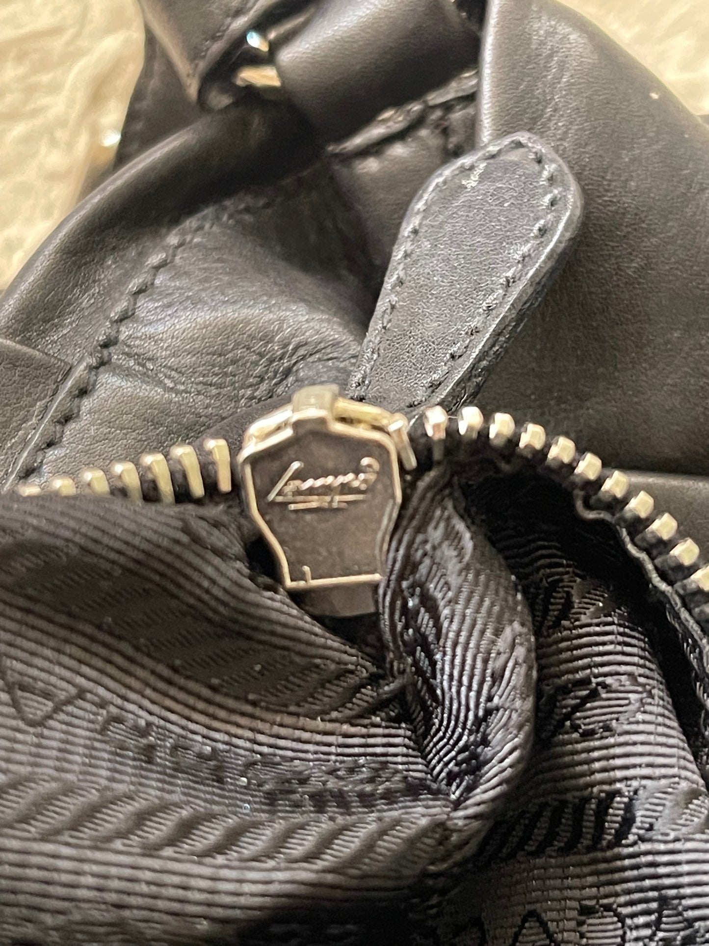 Borsa PRADA