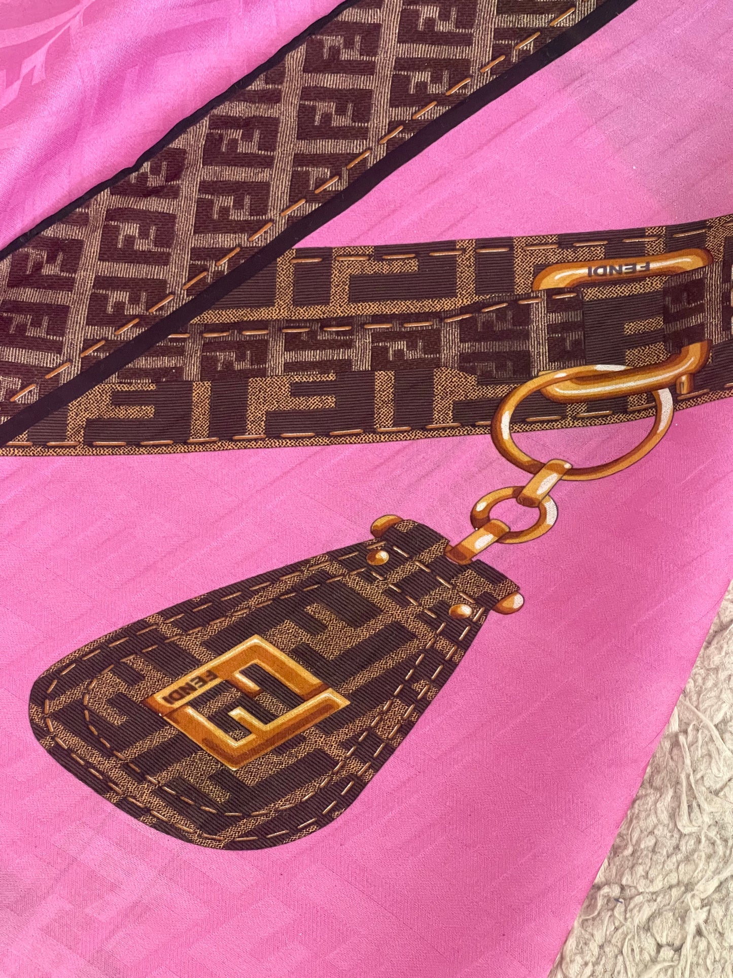 Foulard FENDI