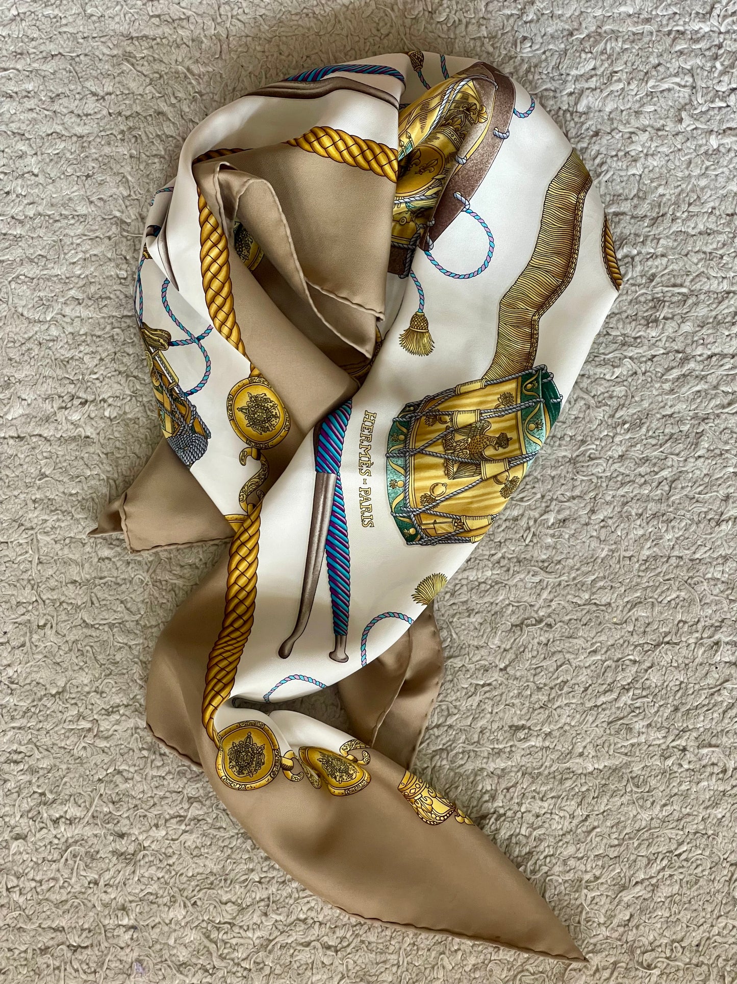 Foulard HERMÈS