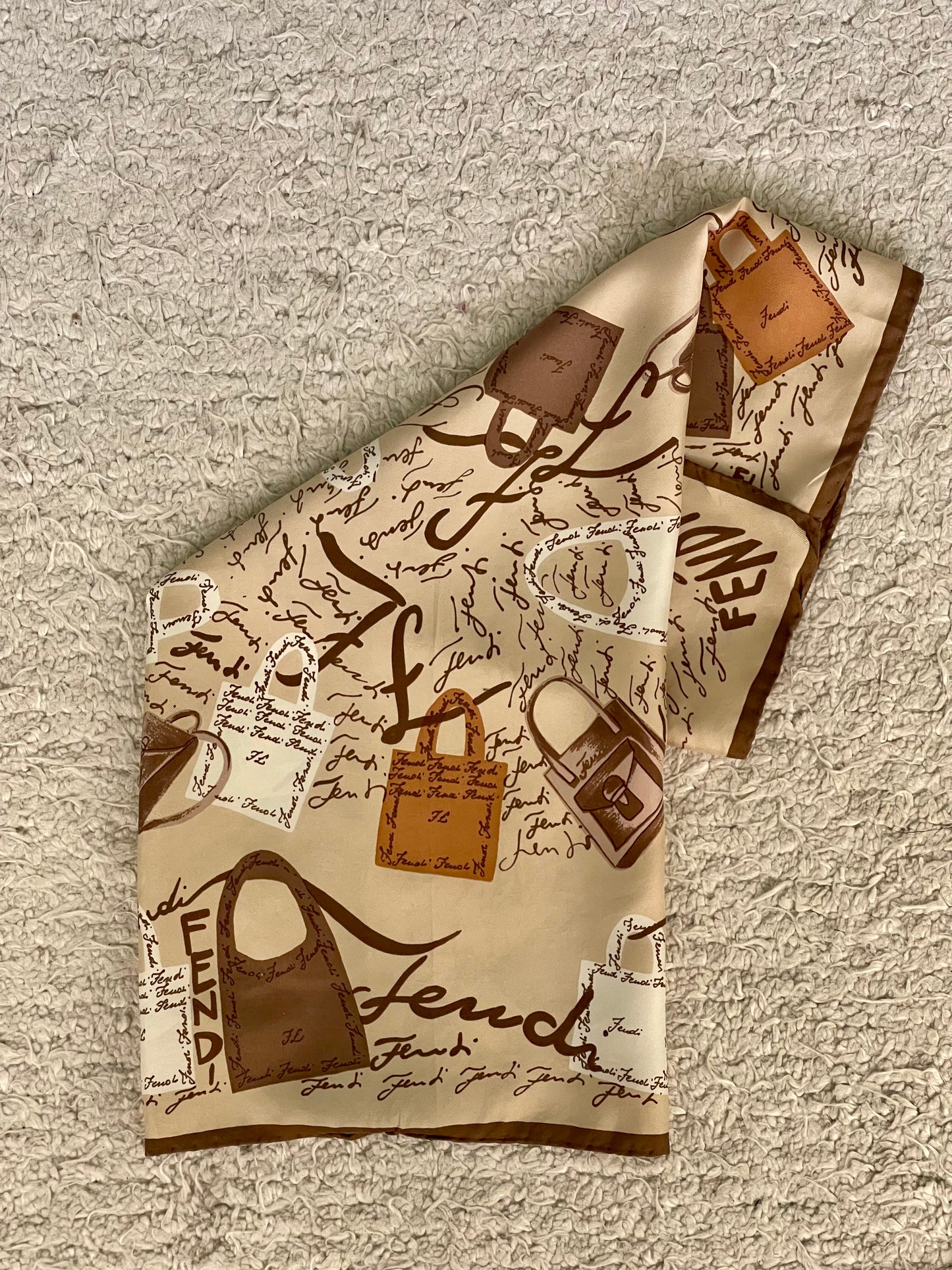 Foulard FENDI