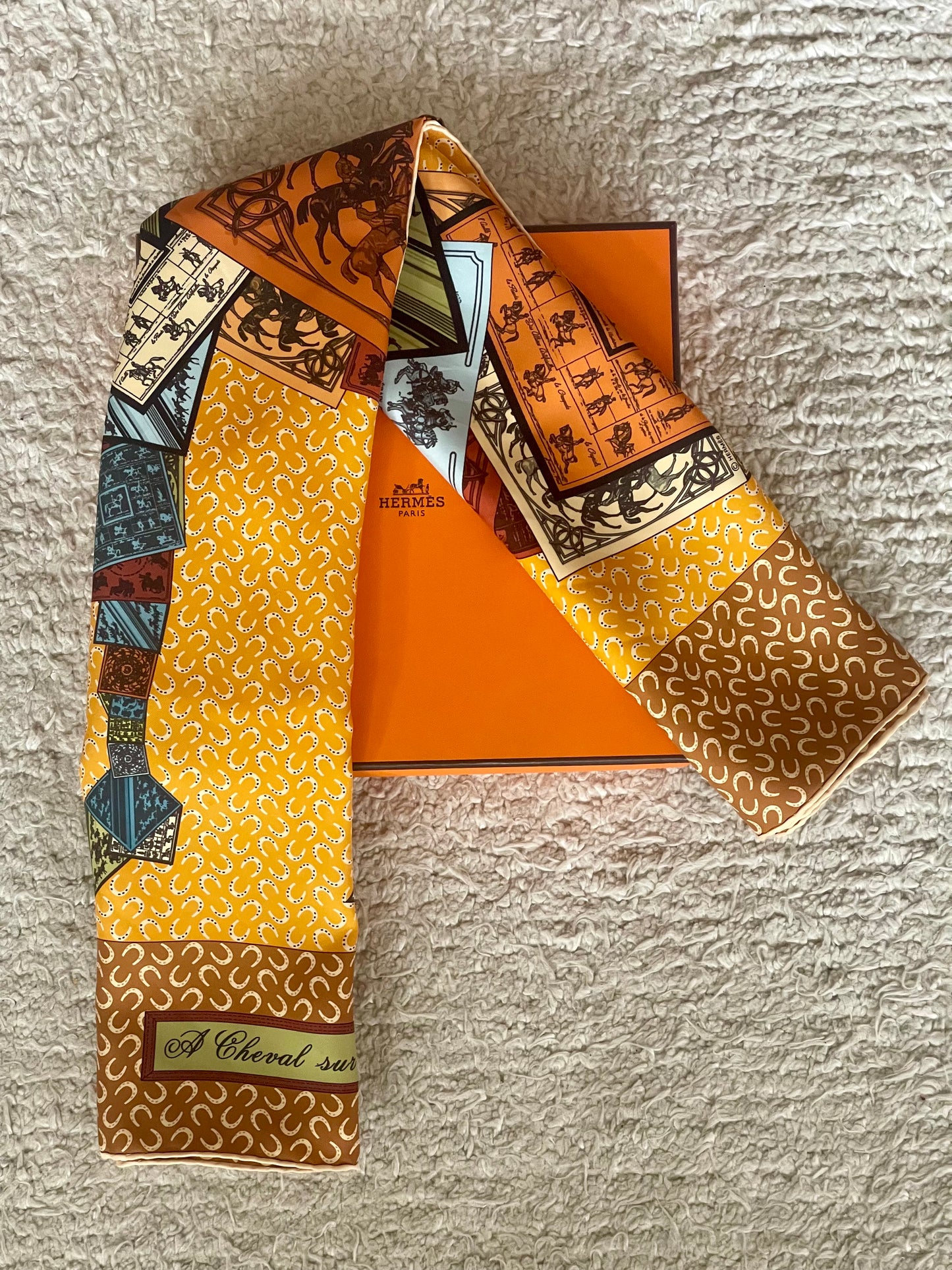 Foulard HERMÈS