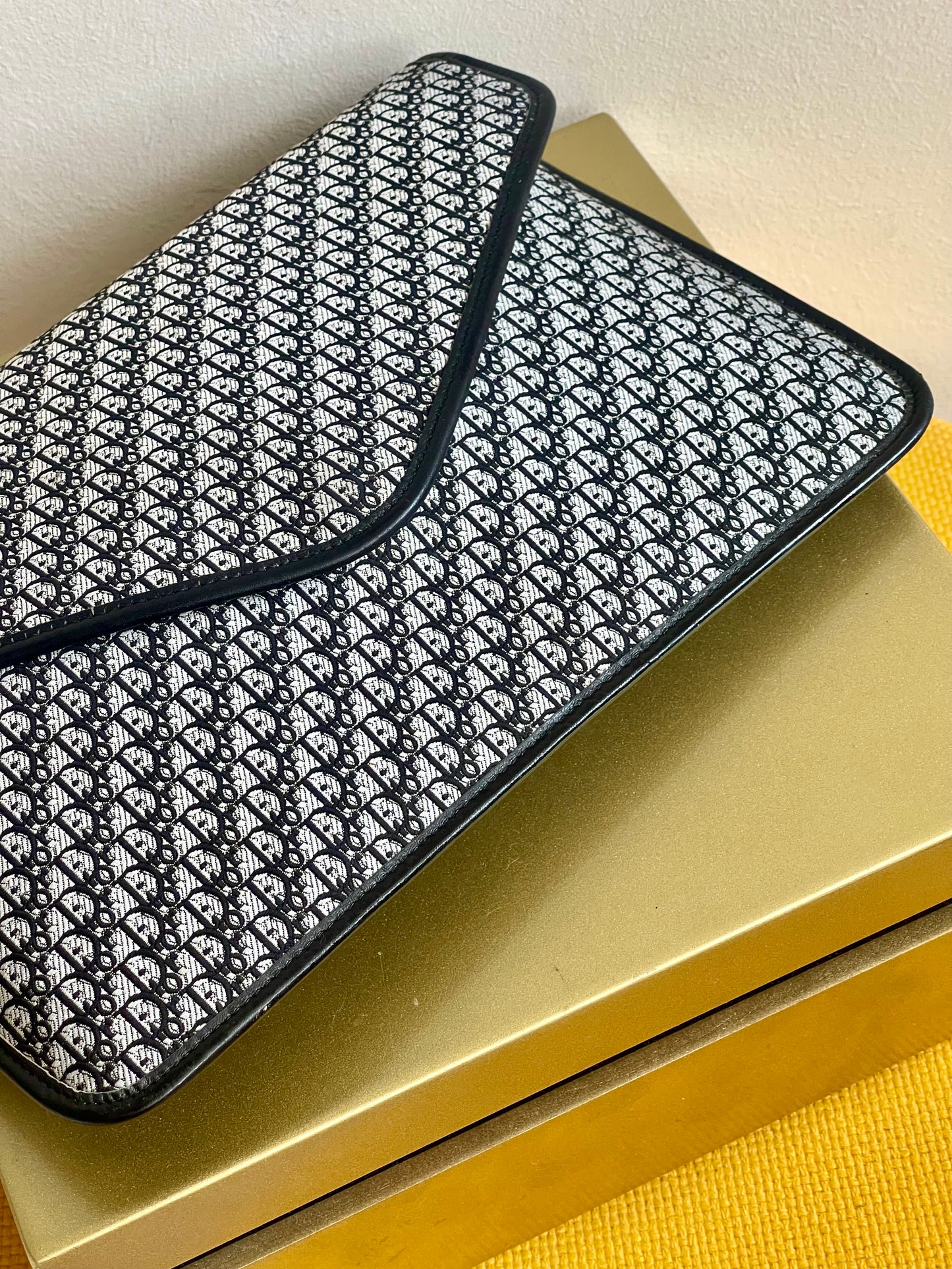 Pochette CHRISTIAN DIOR