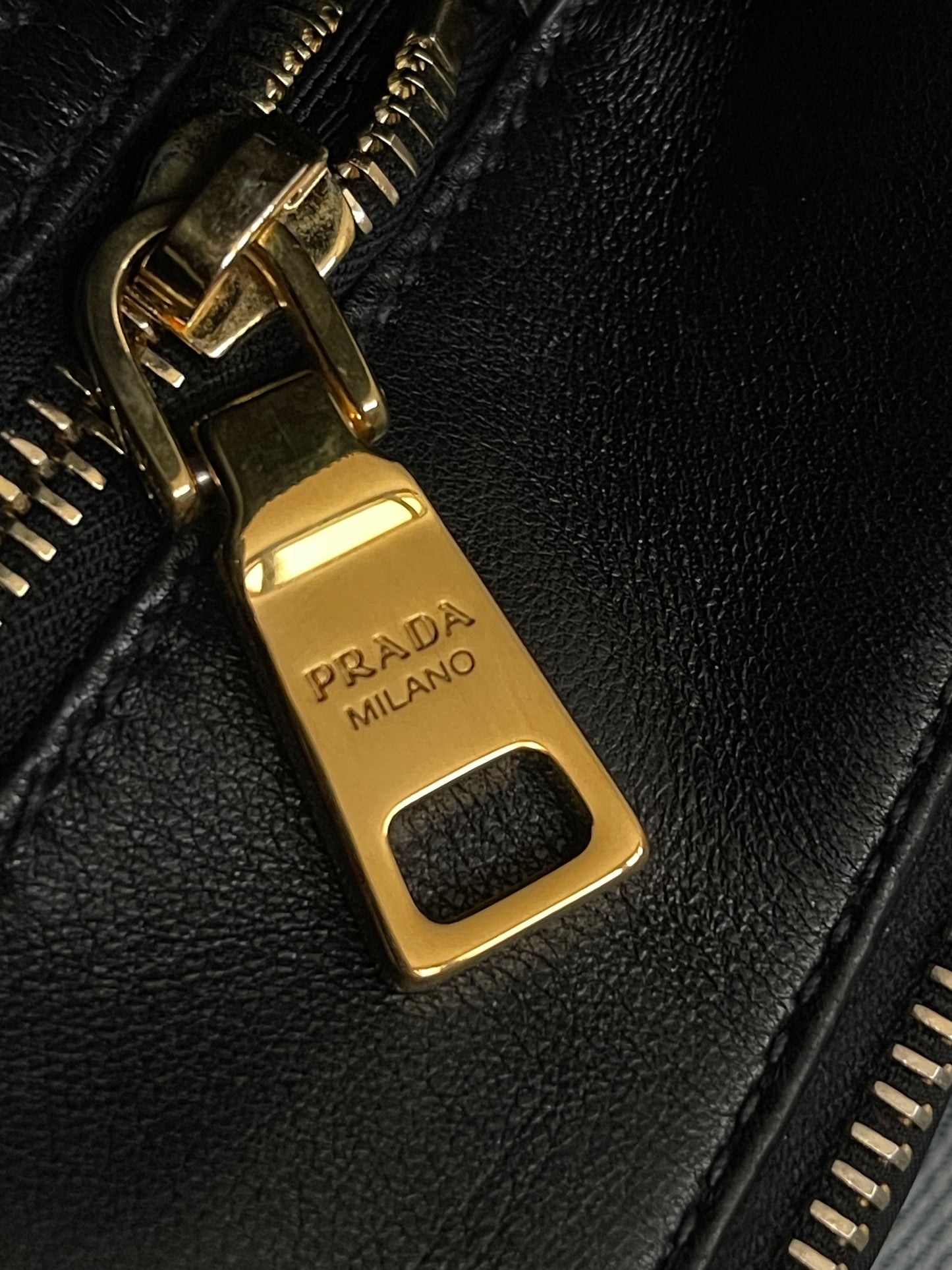 Borsa PRADA