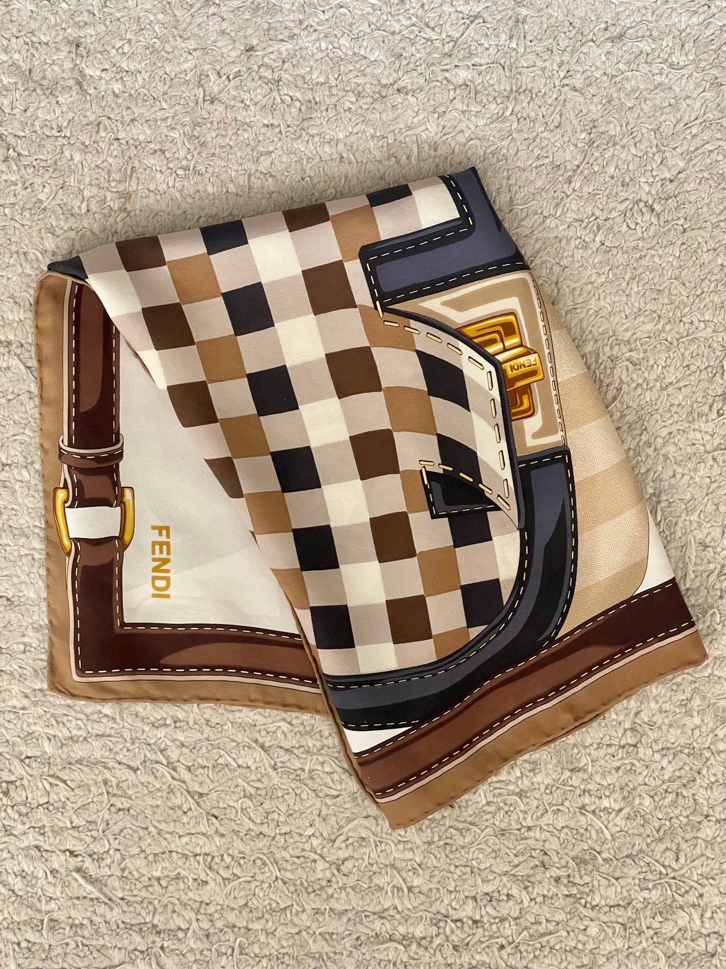 Foulard FENDI