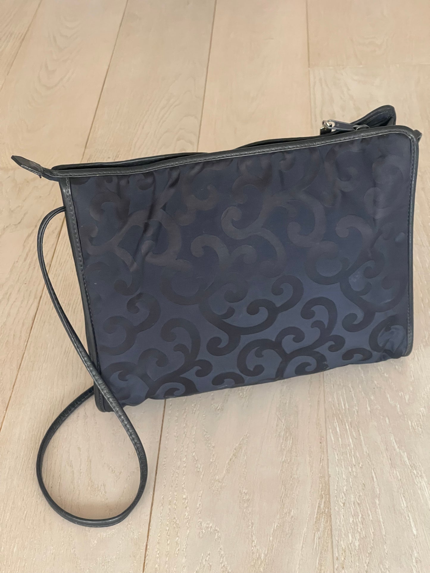 Borsa YSL