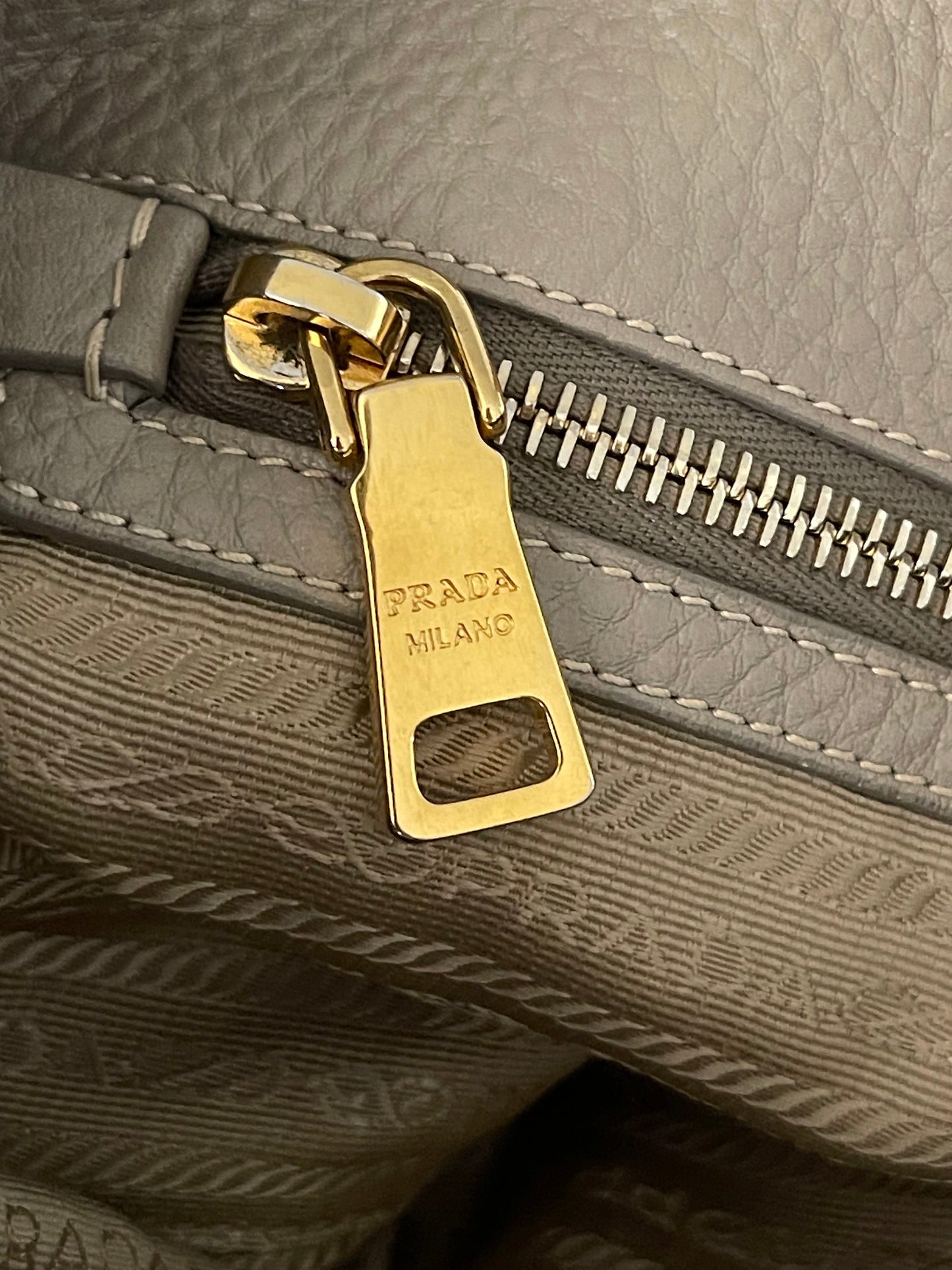 Borsa PRADA