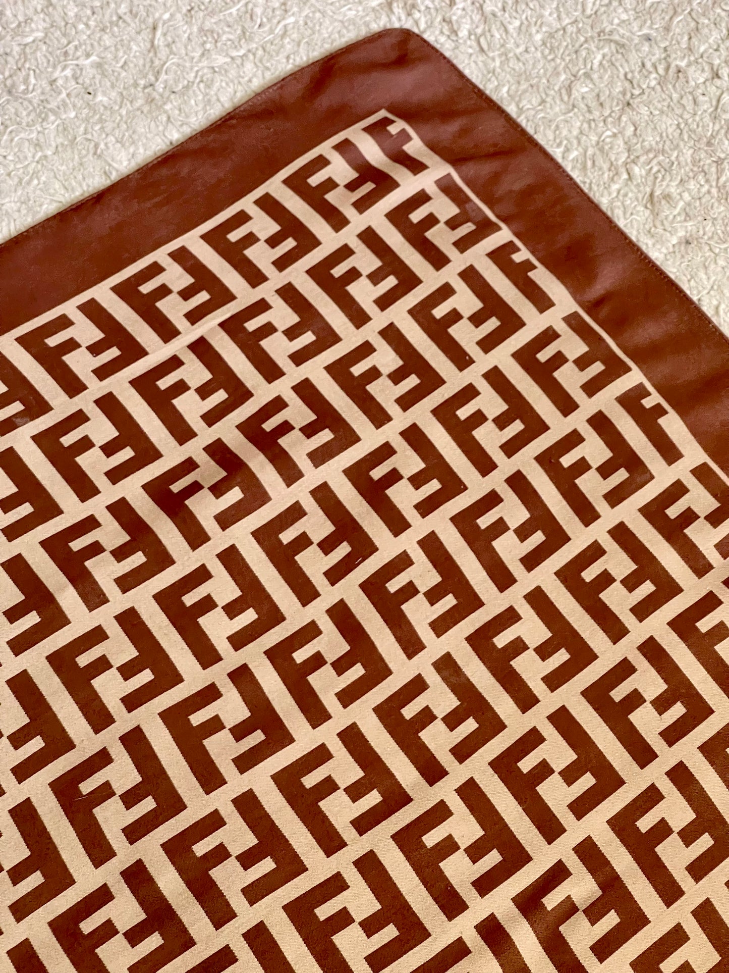Foulard FENDI