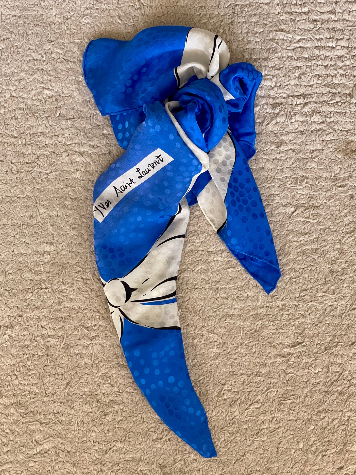 Foulard YSL