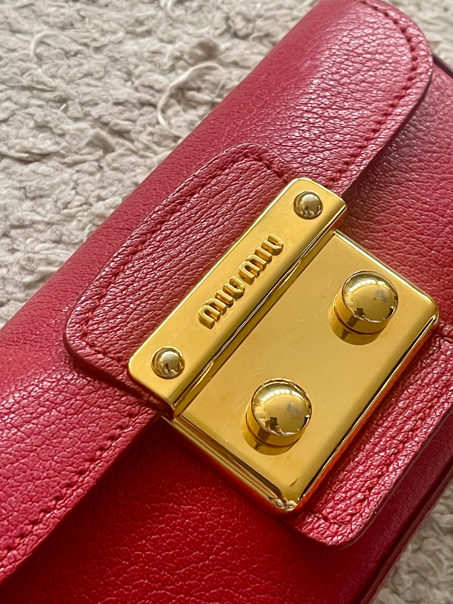 Pochette MIU MIU