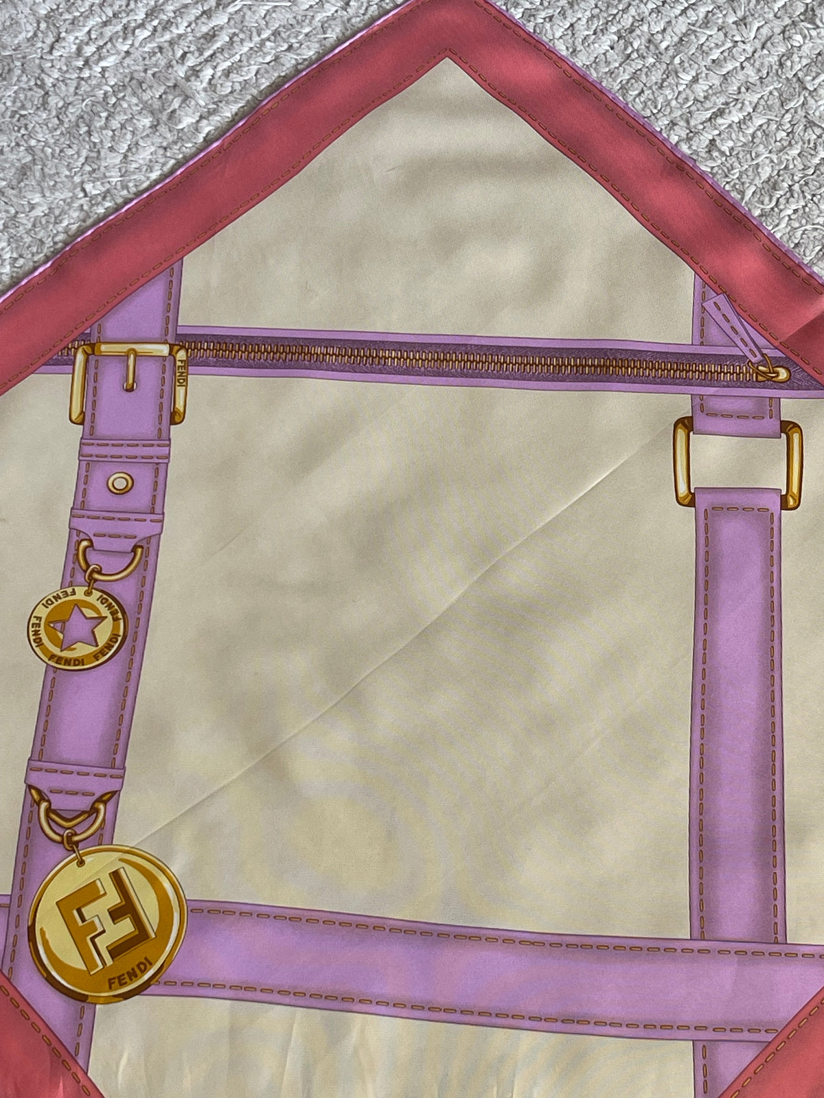 Foulard FENDI