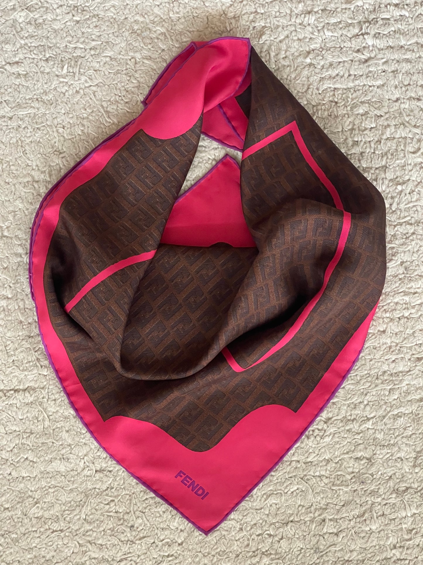 Foulard FENDI