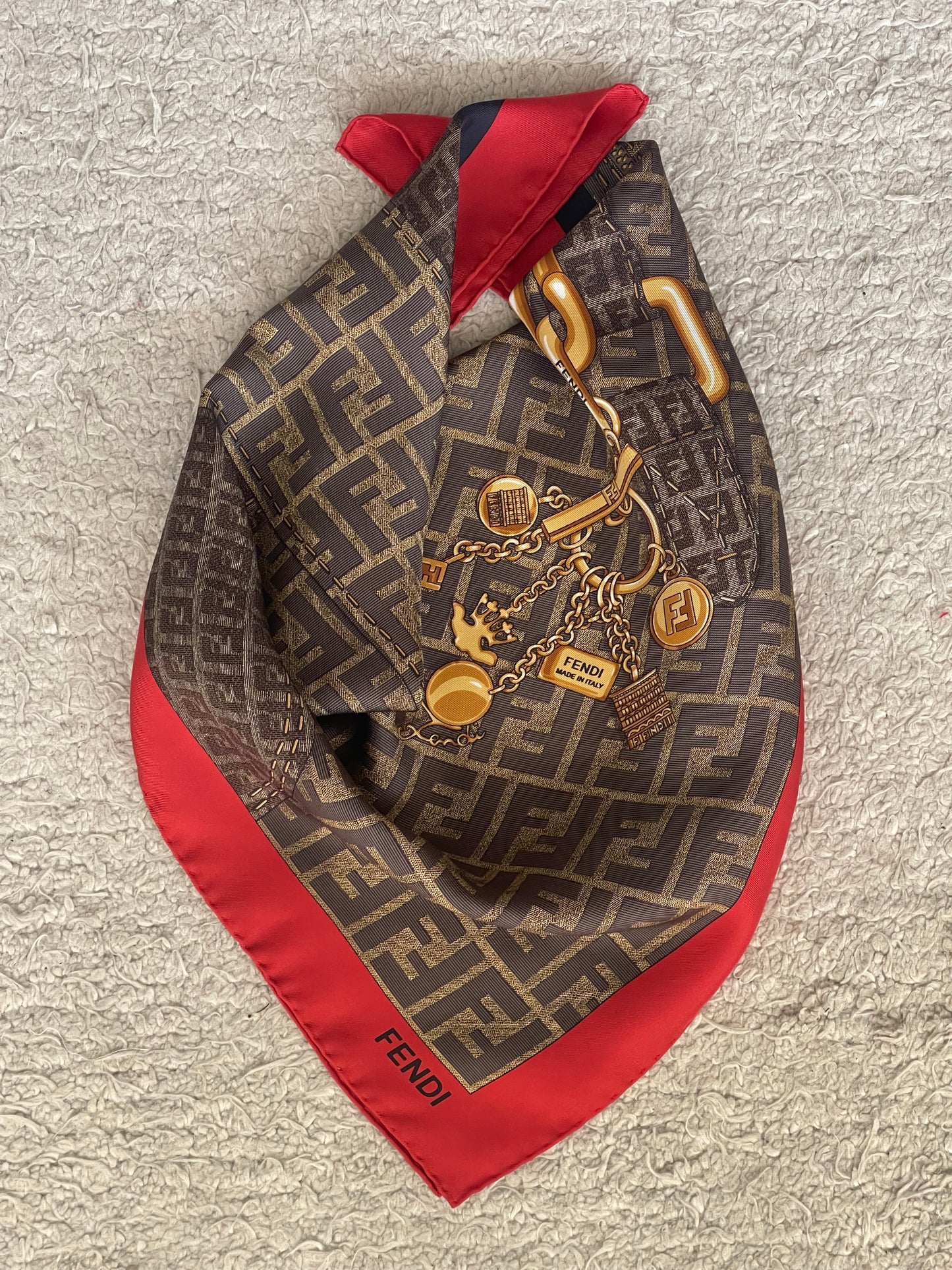 Foulard FENDI