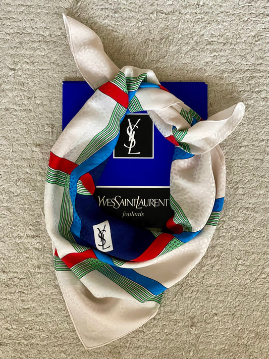 Foulard YSL