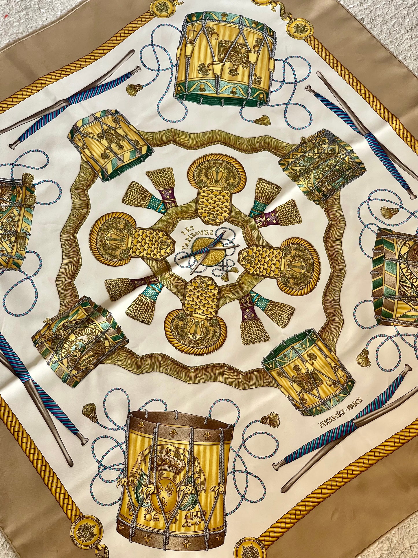 Foulard HERMÈS