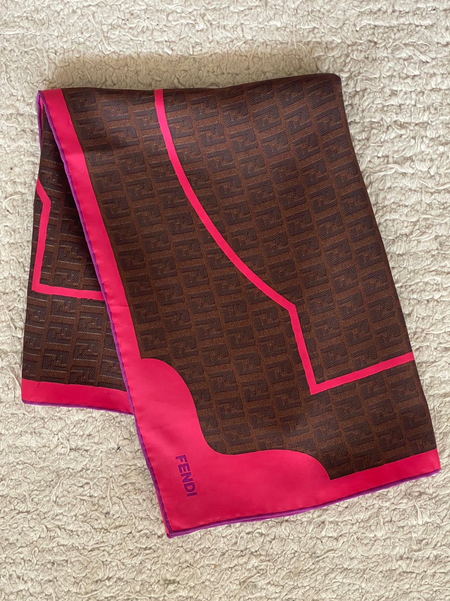 Foulard FENDI