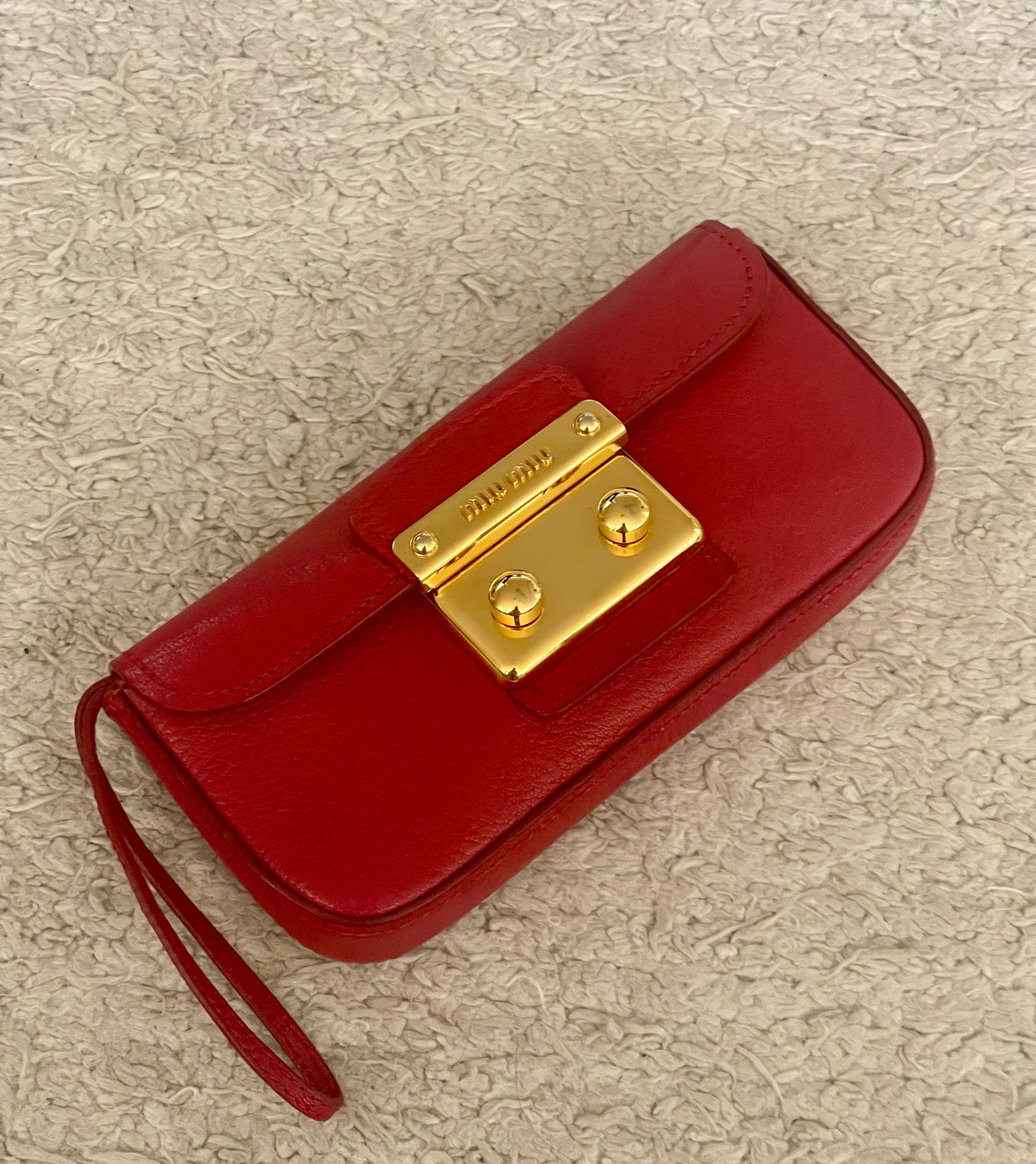 Pochette MIU MIU