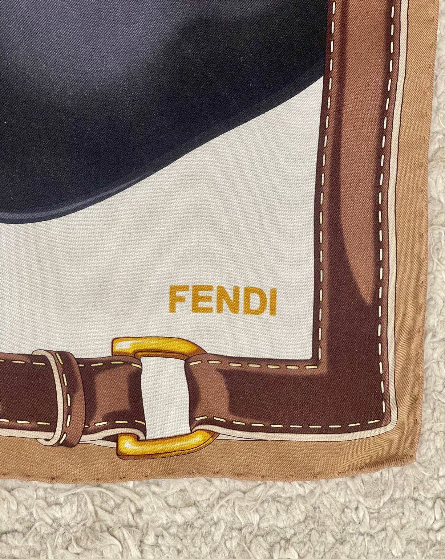 Foulard FENDI