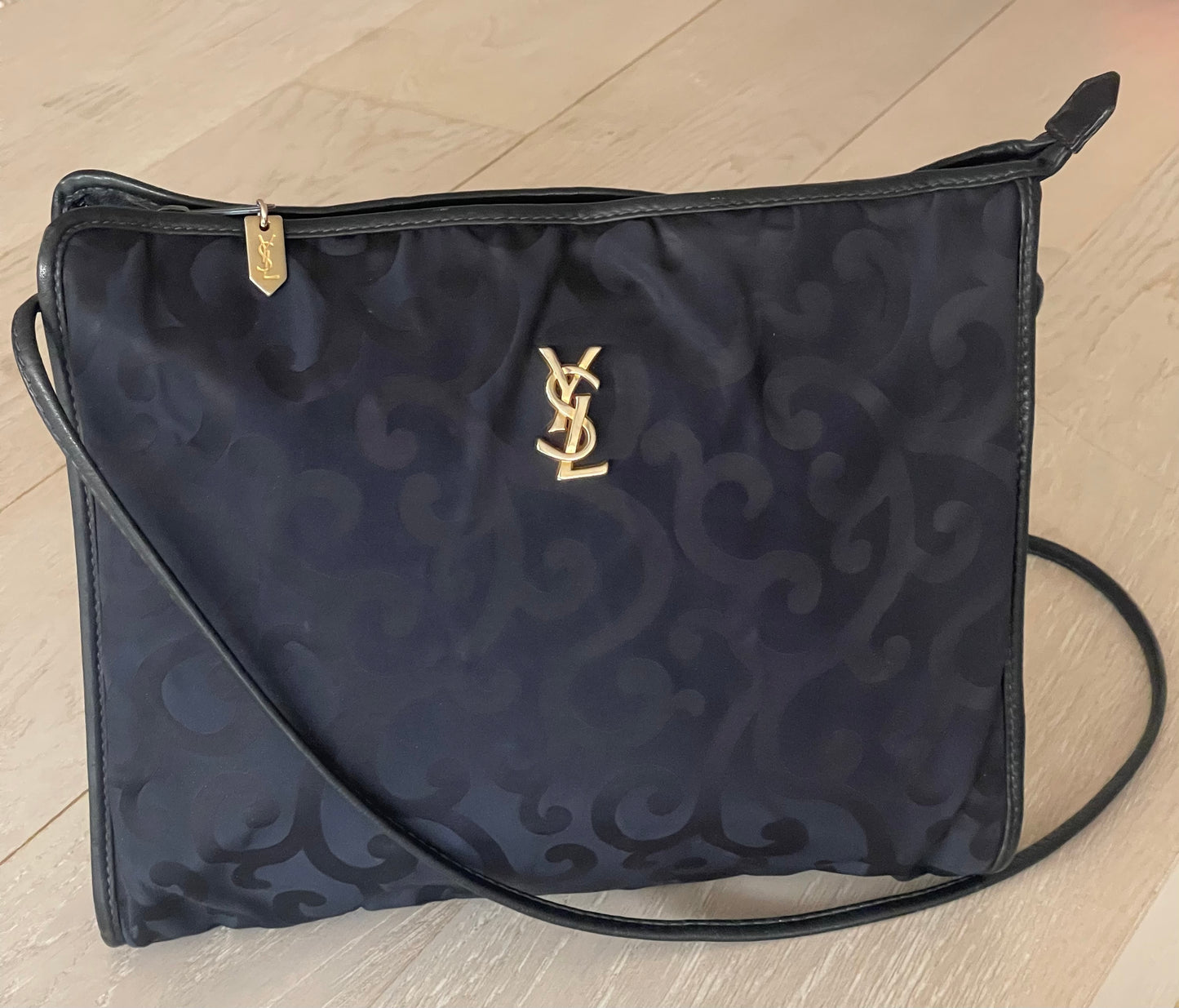 Borsa YSL