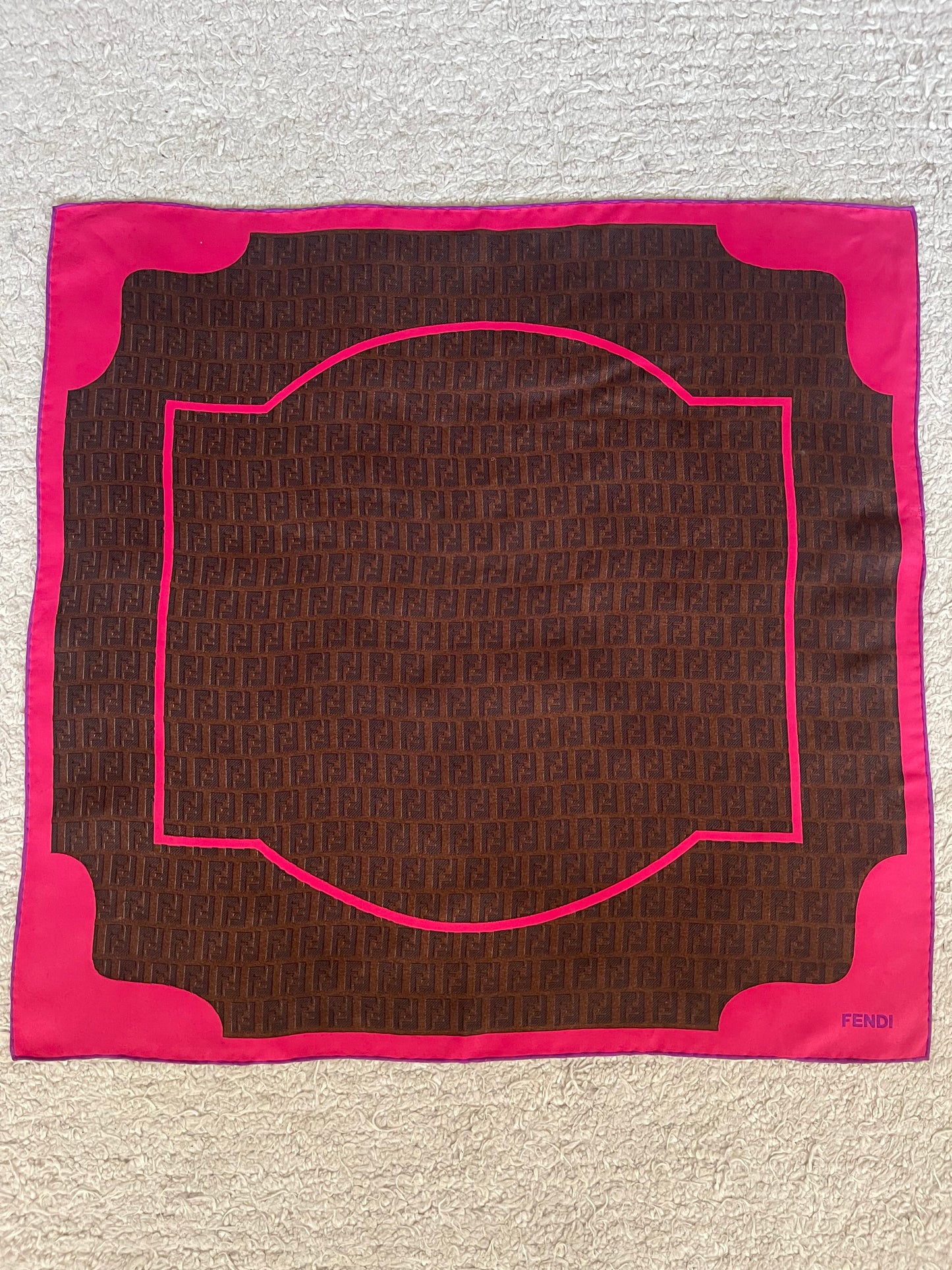 Foulard FENDI