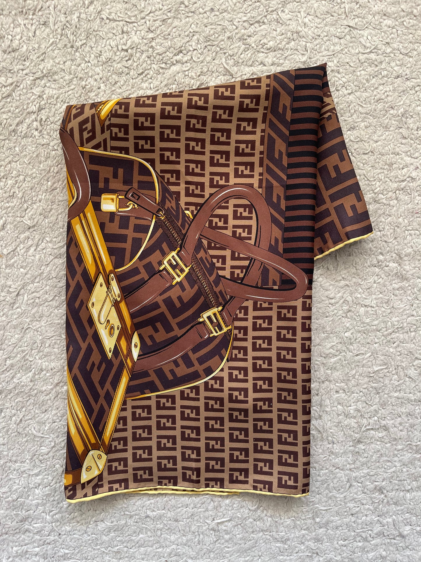 Foulard FENDI