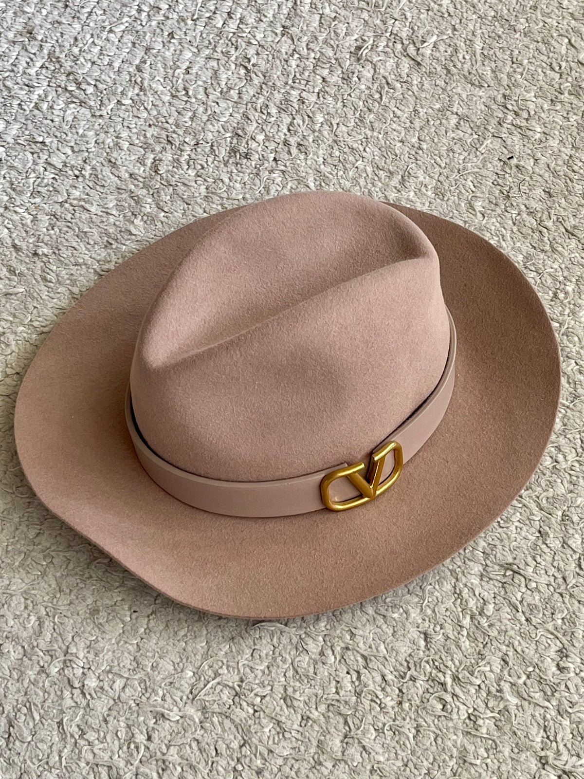 Cappello VALENTINO