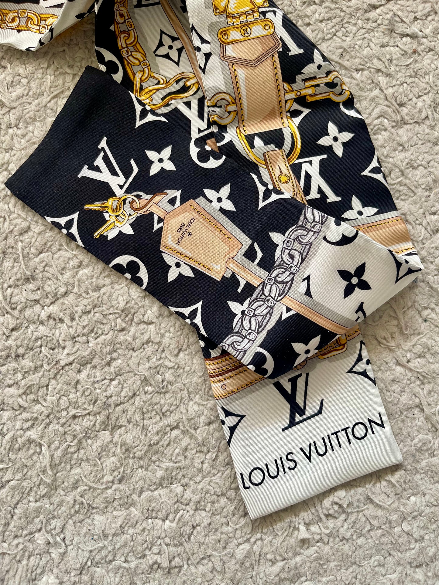 Foulard LOUIS VUITTON