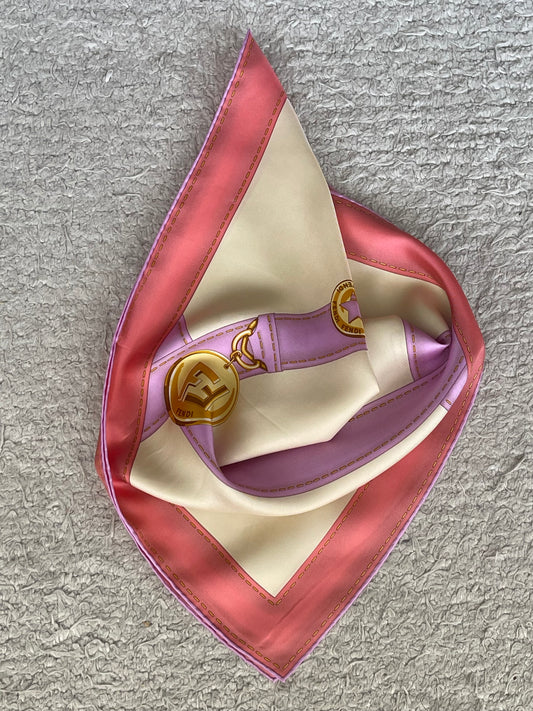 Foulard FENDI