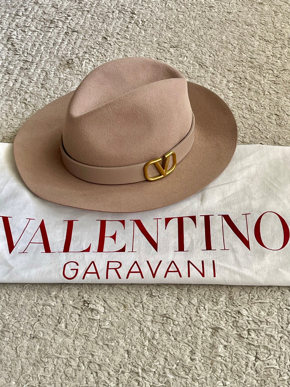 Cappello VALENTINO
